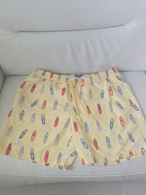 Club Room Yellow Surfboard-Print Swim Shorts (XL)